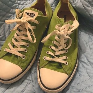 Green Converse Size 9/11